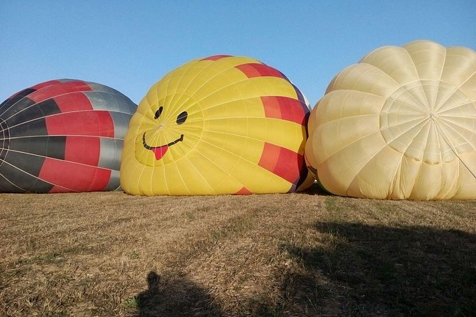 Sunrise and Sunset Experience Hot Air Balloon Ride Mallorca - Landing in a Mallorca field