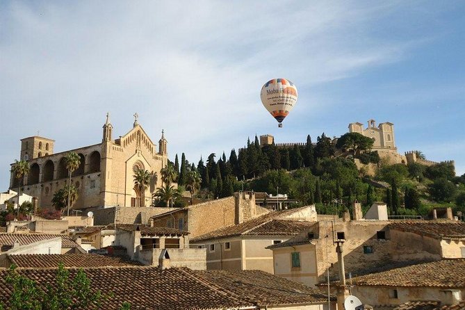 Sunrise and Sunset Experience Hot Air Balloon Ride Mallorca - Champagne, photos, and the flight certificate