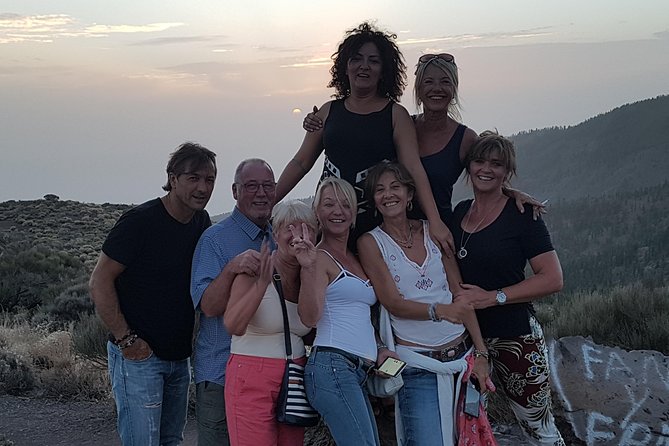 Sunset and Stars at Teide National Park - Sunset with cava and island views