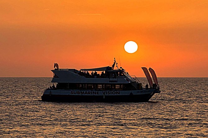 Sunset Beach Hopping Cruise, Cala Comte and Cala Bassa, SUP and snorkelling - Food, drinks, and the limits of the open bar