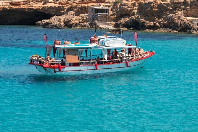 Sunset Beach Tour 3 HS all Inclusive ( Paddle boards , Kayaks & Snorkeling) - Boarding in San Antonio