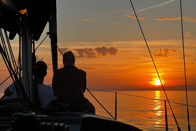 Sunset Sailing along the Marbella coast from Puerto Banus - Key points to know before you book