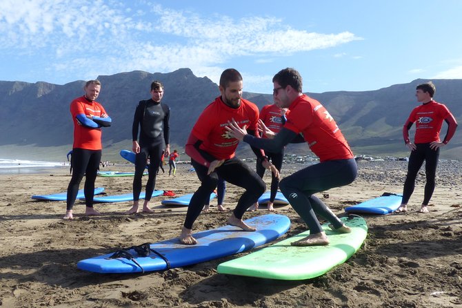 Surf class in Famara 9:15-12:00 or 11:45-14:30 (2h class) - Weather, flexibility, and cancellation