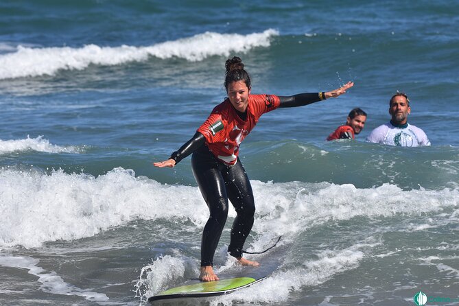 Surf lessons in Famara 9:15-14:30h (4 hours of class) - Why Famara is a good place to learn surfing