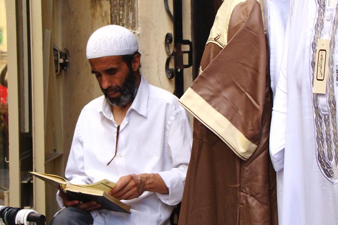Tangier Day Trip from Seville with Lunch Included & Local Guide - The Camel Ride: A Photo Stop, Not a Desert Adventure