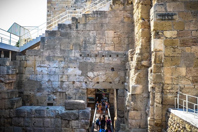 Tarragona and Sitges Small Group Tour - Roman History & Culture - How the guides shape the day