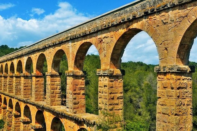 Tarragona and Sitges Tour with Small Group and Hotel Pick Up - Walls, cathedral, and the Roman city model
