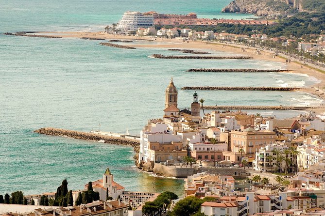 Tarragona and Sitges Tour with Small Group and Hotel Pick Up - Sitges, from fishing town to artistic seaside resort