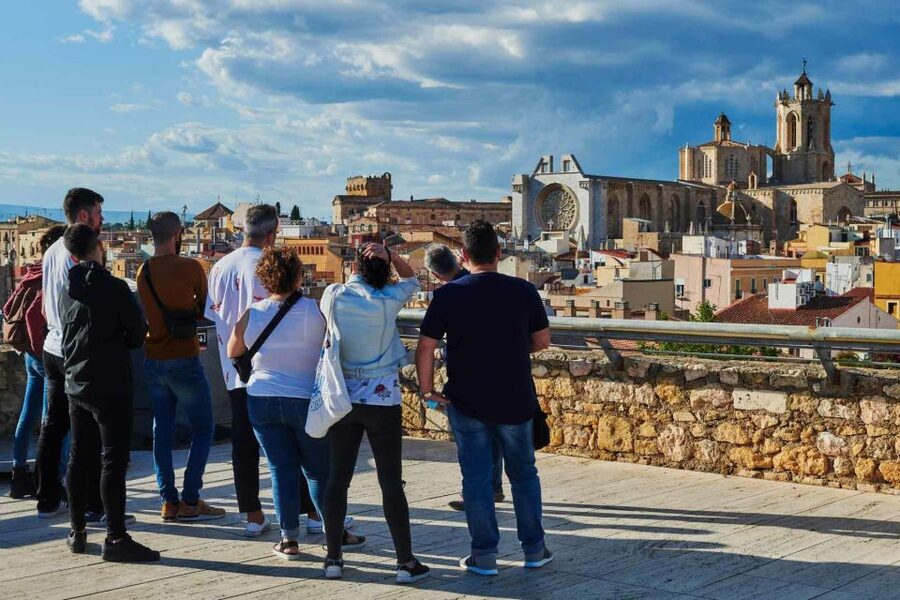Tarragona: Roman Heritage Guided Walking Tour - The Amphitheater Beside the Mediterranean