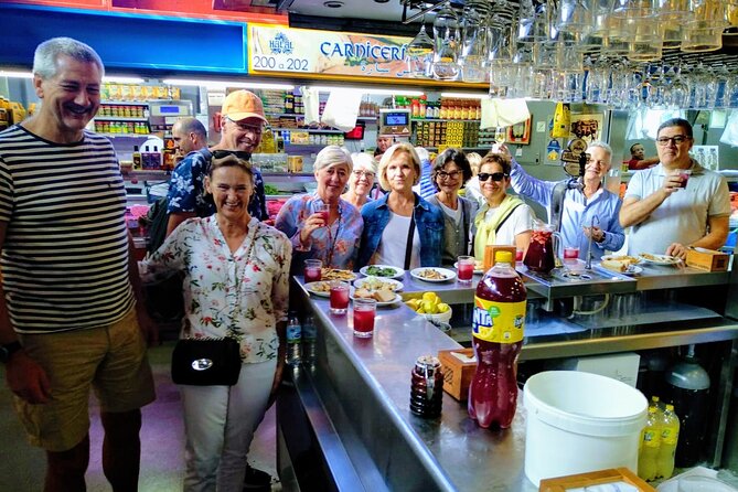 Taste of Malaga Tour : Tapas, History and Local Customs - Starting on Málaga’s polished Calle Larios