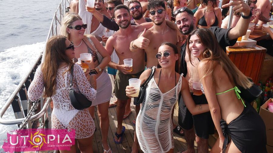 Tenerife: Boat Party with Open Bar and DJs - Boarding rules and the first minutes at sea
