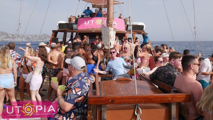 Tenerife: Boat Party with Open Bar and DJs - The west coast route and ocean views