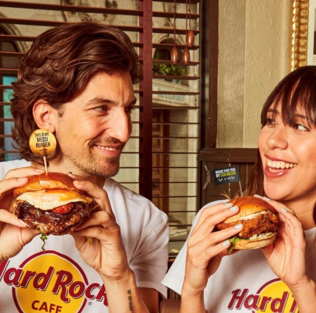 Tenerife: Hard Rock Cafe Set Menu Lunch or Dinner & Drink - Music memorabilia and the Hard Rock atmosphere