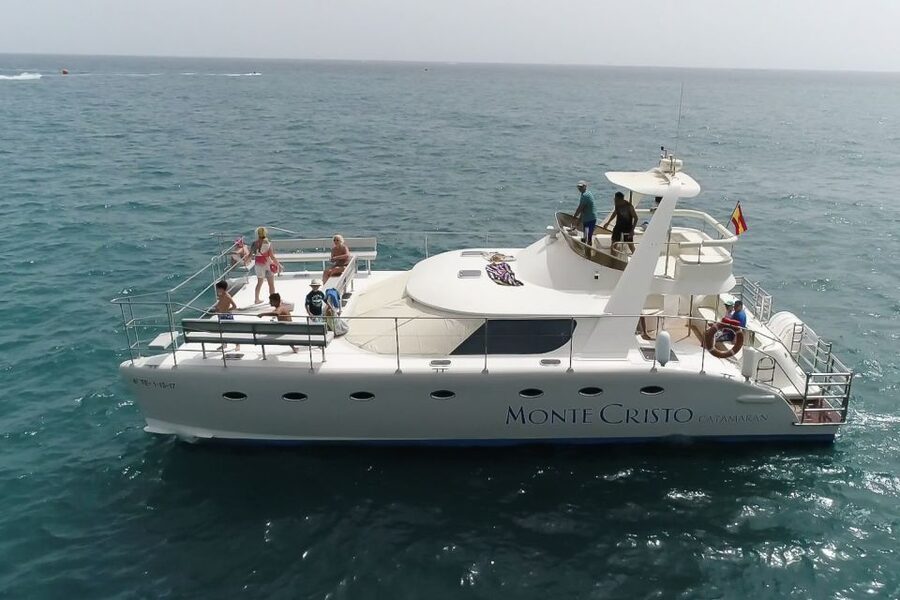 Tenerife: Marine-Life Tour with Transfer, Buffet and Drinks - The bay stop for swimming and snorkeling