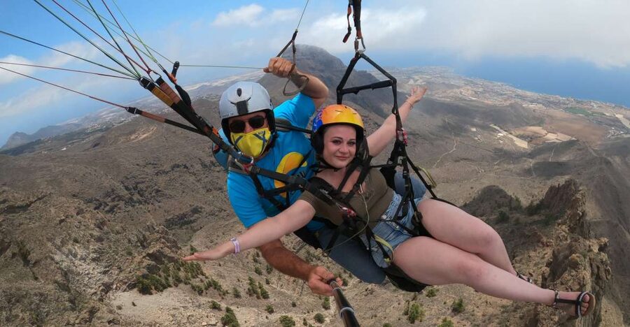 Tenerife: Paragliding with National Champion Paraglider - The safety briefing that settles your nerves