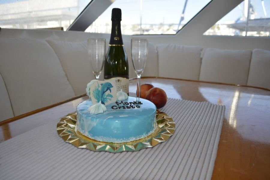 Tenerife: Sunset Catamaran Tour with Transfer, Buff & Drinks - Key points to know before booking