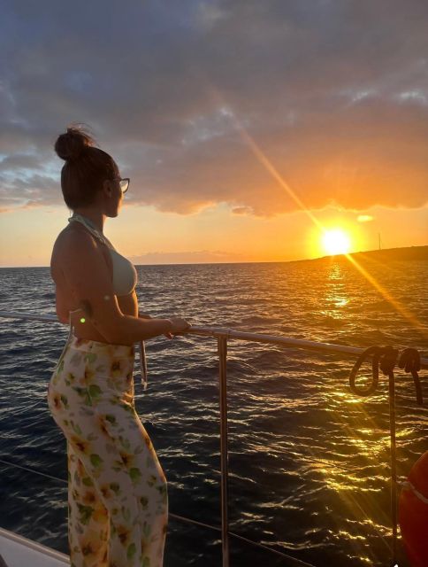 Tenerife: Sunset Catamaran Tour with Transfer, Buff & Drinks - Setting sail from Puerto Colón in the afternoon