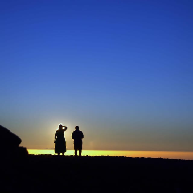 Tenerife: Sunset Night Tour and Stargazing at Teide + Dinner - What makes this Teide evening special
