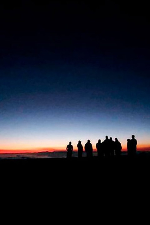 Tenerife: Sunset Night Tour and Stargazing at Teide + Dinner - What to wear and bring for the dark hours