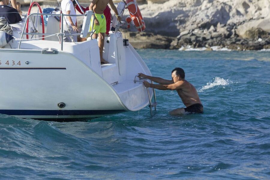 Tenerife: Whale and Dolphin Watching Tour by Sailboat - The swim and snorkel stop