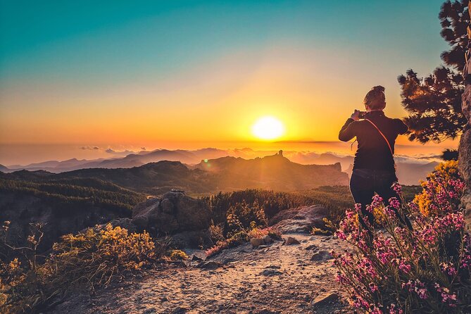 The Volcano Heart Tour: Hiking, Tasting and Sunset Experience - Tajinaste Restaurant: lunch with a local angle