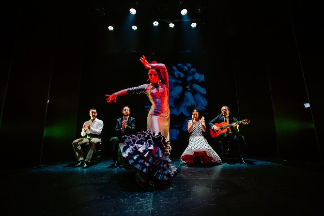 Tickets for the Authentic Flamenco Show at the Madrid Theater - Getting there and planning your evening