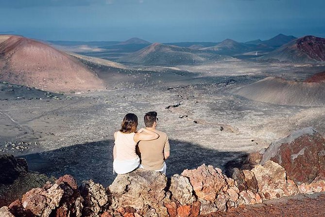 Timanfaya, Golfo, Jameos Agua & Camel Ride (opt) - Lanzarote - Lunch in Haría: buffet or nearby food