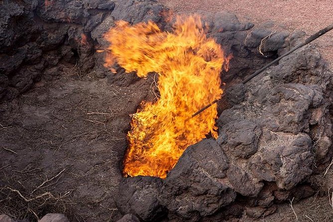 Timanfaya, Golfo, Jameos Agua & Camel Ride (opt) - Lanzarote - El Golfo and the Green Lagoon