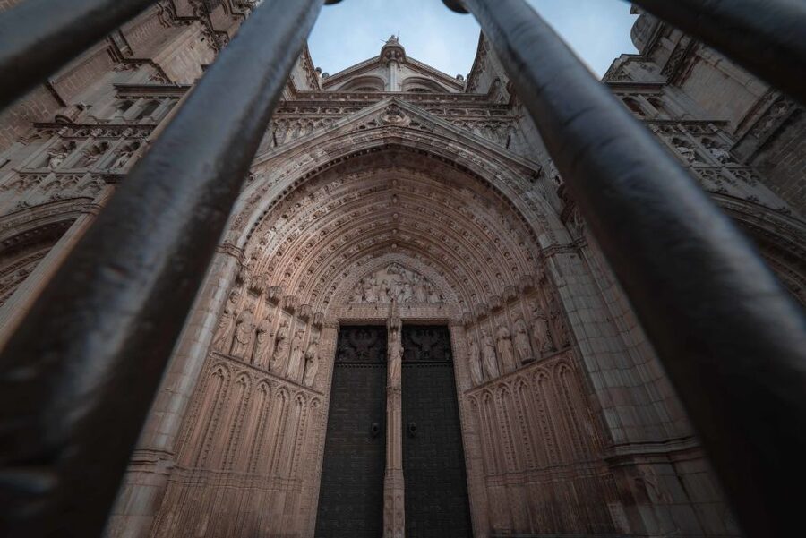 Toledo: Cathedral Tour with a Local Guide - Why Toledo Cathedral deserves a guided visit