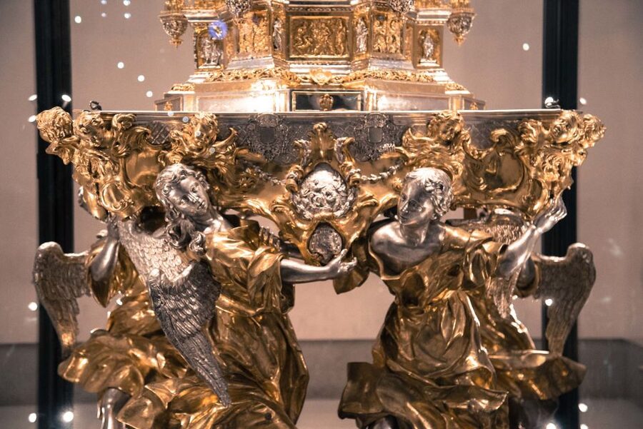 Toledo: Cathedral Tour with a Local Guide - El Transparente, Toledo’s burst of Baroque light