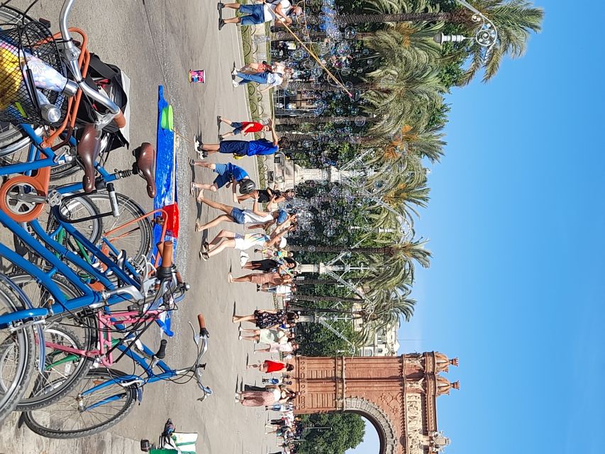 Unusual Barcelona Bike Tour in French - Why this Barcelona bike tour feels different