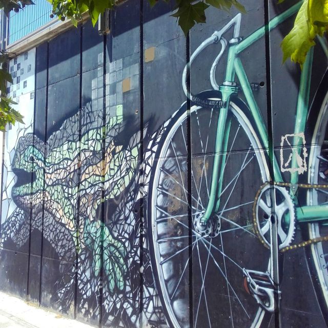 Unusual Barcelona Bike Tour in French - Family planning, safety, and comfort
