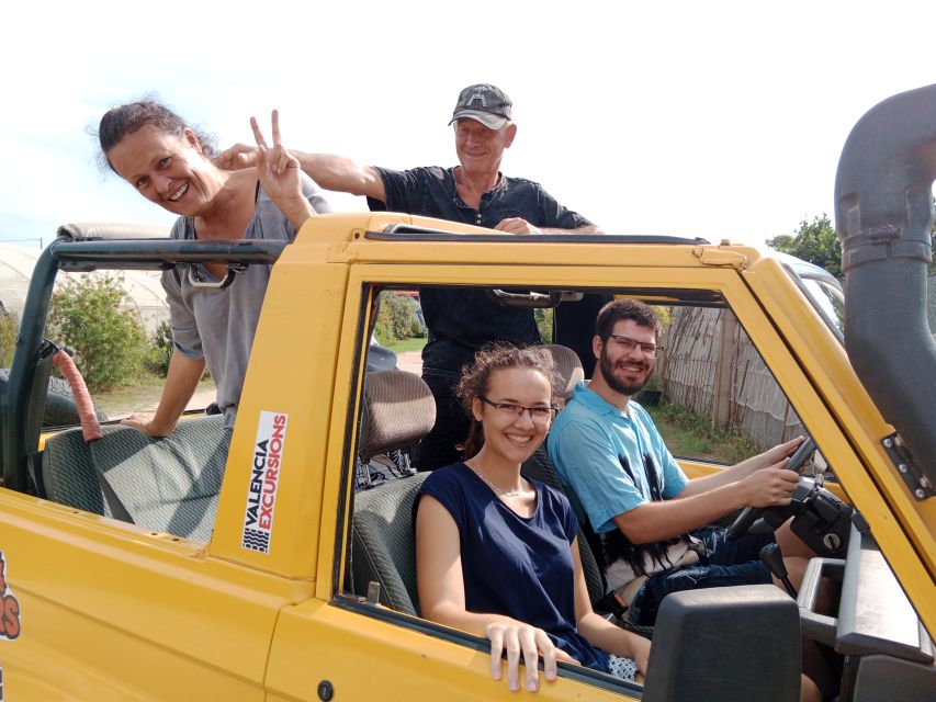 Valencia: Albufera Jeep and Boat Tour - Open-top Jeep views across the park