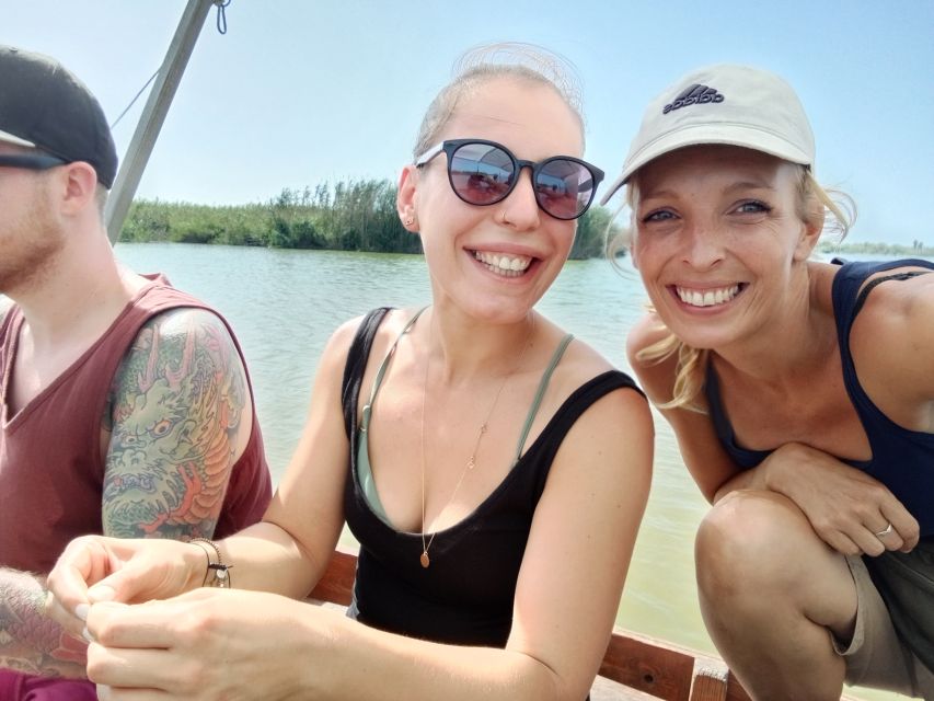 Valencia: Albufera Jeep and Boat Tour - Hotel pickup and the ride toward El Saler