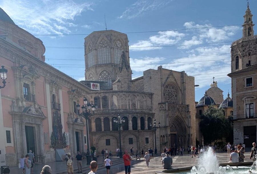 Valencia City Excursion - From Albir, Benidorm & Calpe - What to eat during your free time