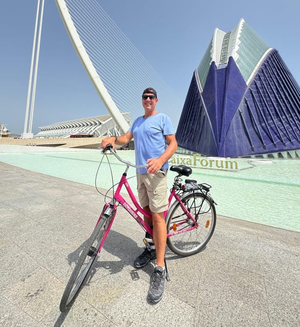 Valencia: City Highlights Guided Bike Tour - Why a bike is smart in Valencia