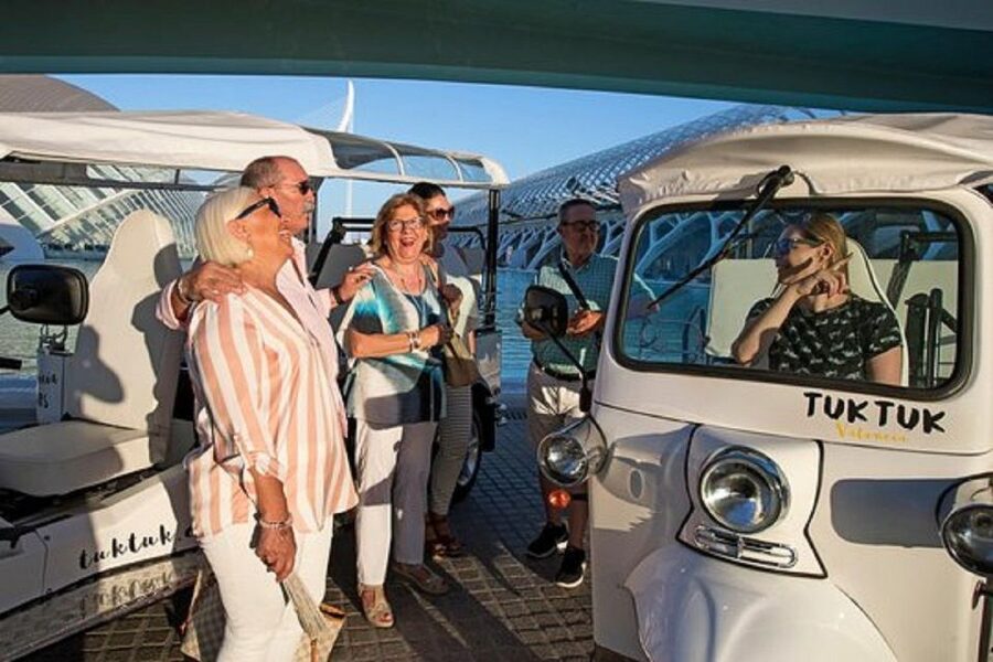 Valencia: Complete Tuk-Tuk Tour Around the City - Why a tuk-tuk works well in Valencia