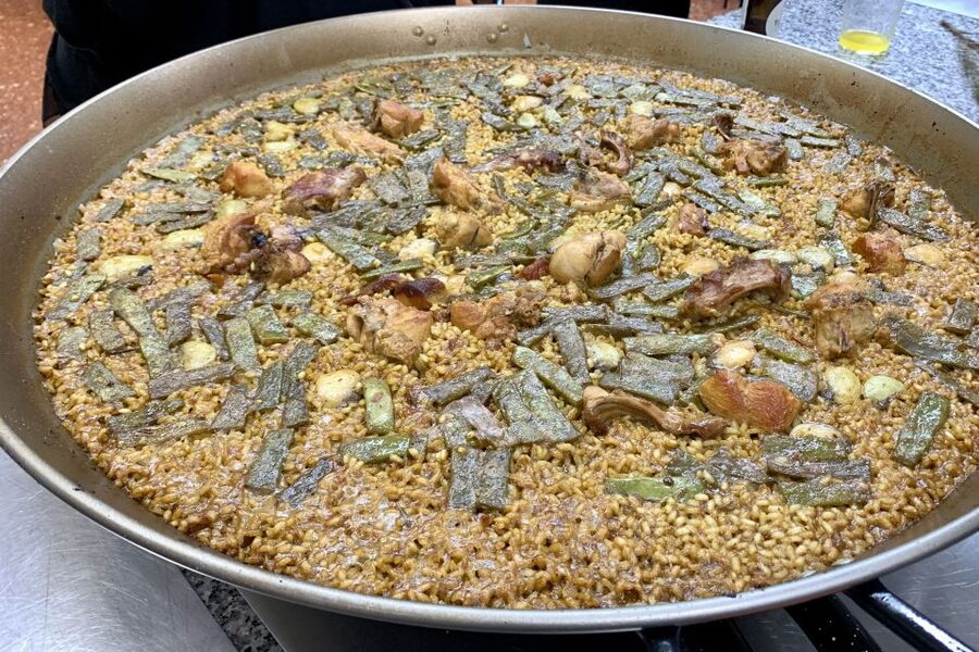 Valencia: Evening Guided Paella Workshop, Tapas, and Drinks - Key points to know before booking
