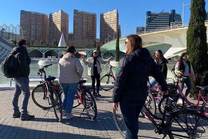 Valencia Highlights Bike Tour - The City of Arts and Sciences takes center stage