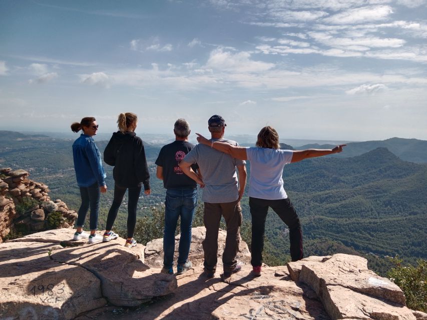 Valencia: Jeep Safari Mountain Adventure - Stops for plants, wildlife, and local stories