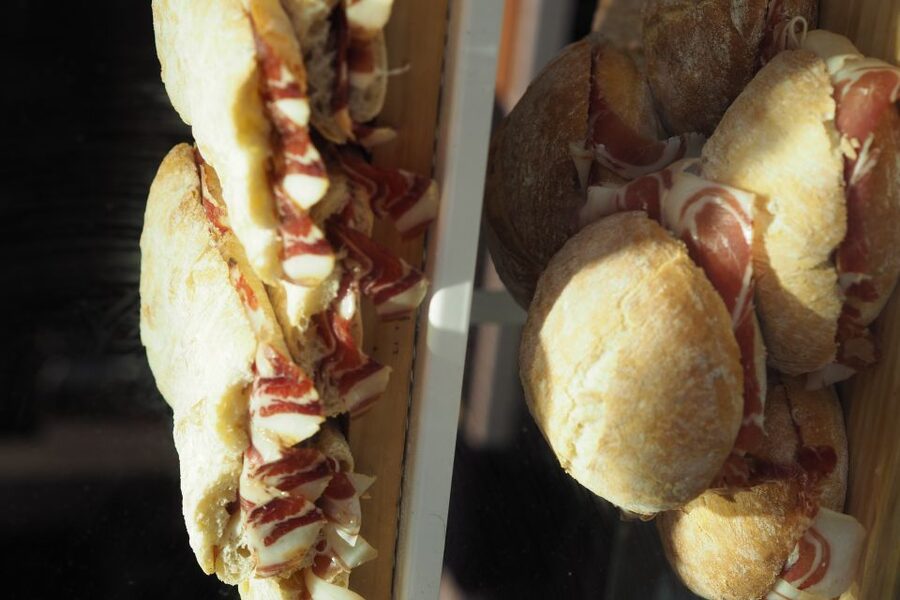 Valencia: Morning Food Tour with Central Market Visit - Key points to know before booking