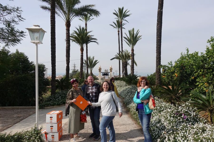 Valencia: Orange Farm and Orchard Trip with Tastings - The warehouse shows what happens after harvest