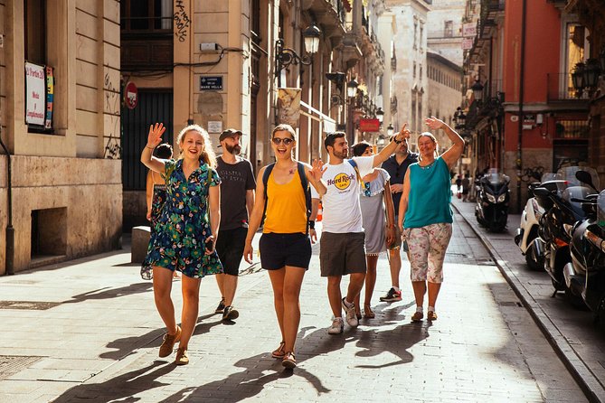 Valencia PRIVATE Highlights & Hidden Gems Tour with a Local - Guide quality: warm, flexible, and not always consistent
