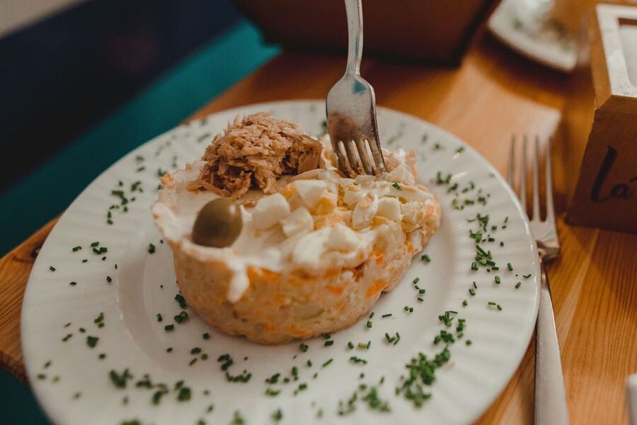 Valencia: Tapas and Drinks Evening Tour - How much value do you get for $78?