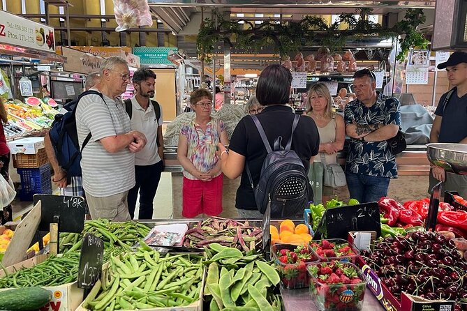 Valencian paella cooking class, tapas and visit to Ruzafa market. - Key details before you book