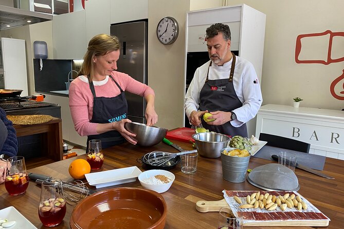 Valencian paella workshop and visit to the Algiros market - Is $82.27 a fair price?