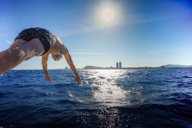 Vermut & Sailing Experience Barcelona with Drinks and Snacks - What this Barcelona sailing experience is really like