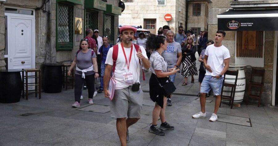 Vigo: Walking Tour with local History & Culture - San Sebastián Castle and Vigo’s defensive past