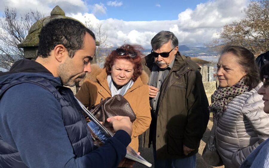 Vigo: Walking Tour with local History & Culture - The Port of Vigo and the Treasure of Rande