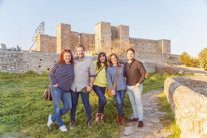 Visit Trujillo Medieval Scene and Route of the Discoverers - Climbing toward the Castle and Cisterns